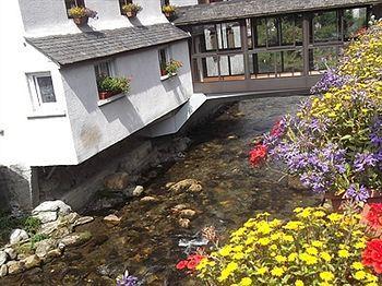 Auberge De L'Isard Saint-Denis  Exterior photo